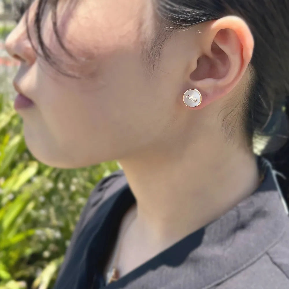 ポムポムドット ピアス