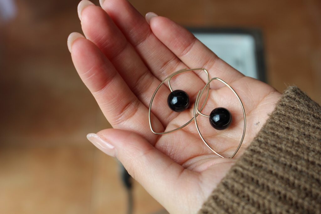 Hirotaka（ヒロタカ) Beluga Pearl Floating Earring パール ピアス